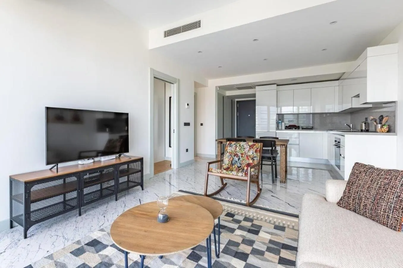 Gorgeous Modern 1Bd Terrace Condopoolviews! #233 Istanbul Apartment